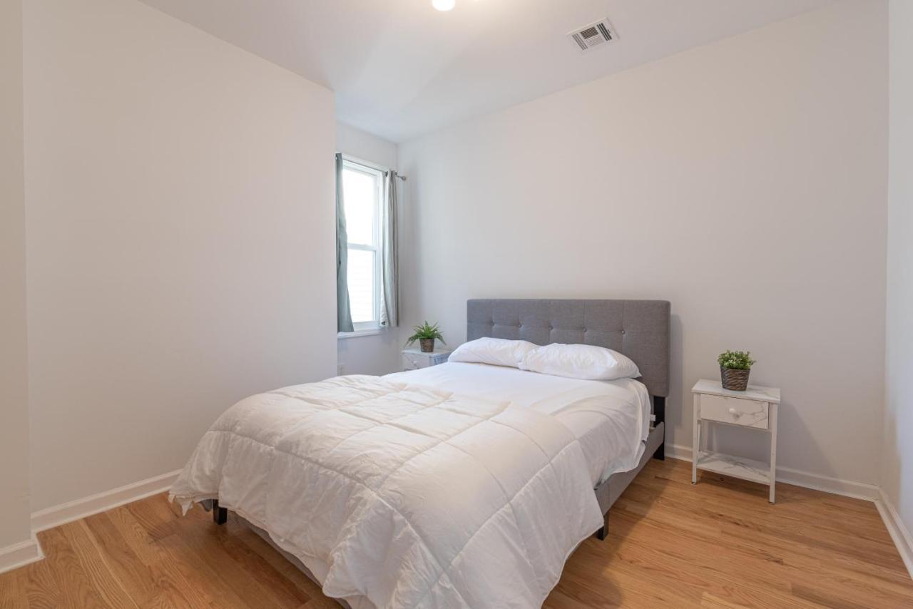 泽西Tranquil Town House With Parking And Laundry - Just 25 Minutes To Time Square!别墅 外观 照片